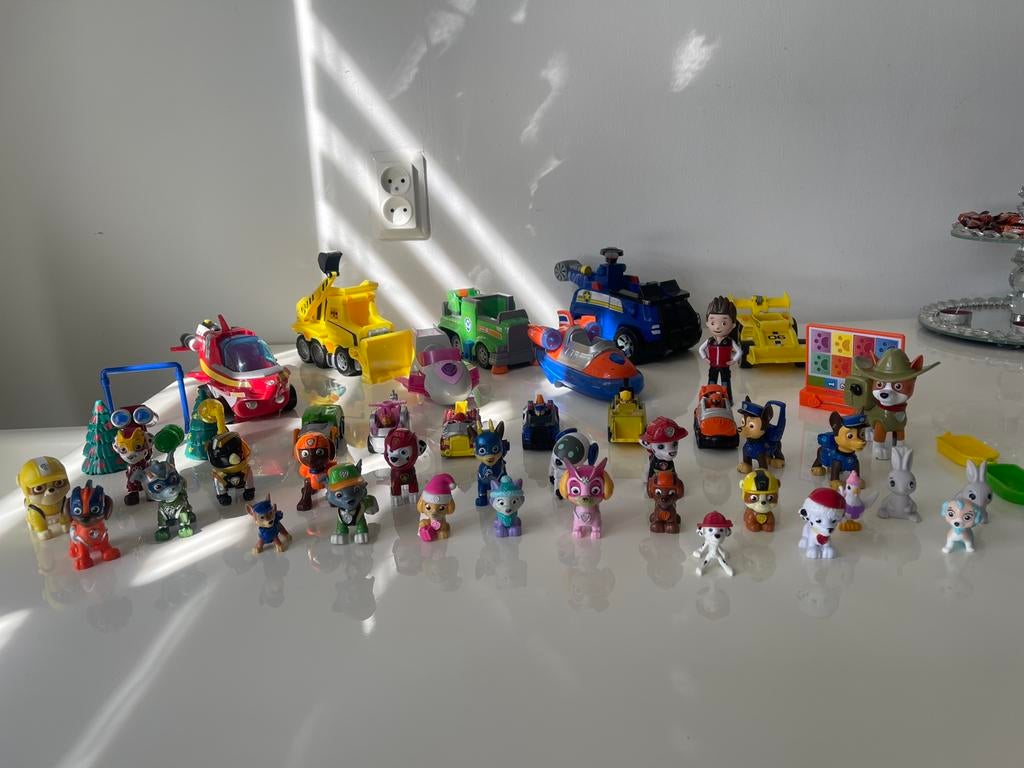 Grande collection de jouets Paw Patrol diverses figurines, Enlèvement ou Envoi, Comme neuf