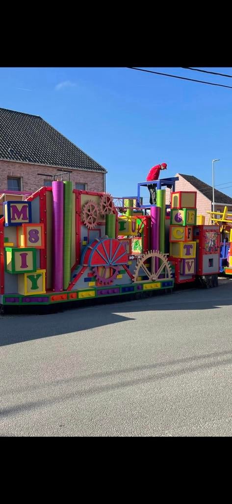 Opbouw praalwagen, Ophalen, Gebruikt