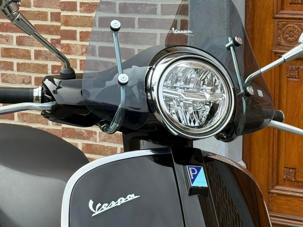 Vespa GTS 300 Super, Fietsen en Brommers, Ophalen, Overige modellen, Zo goed als nieuw, Benzine