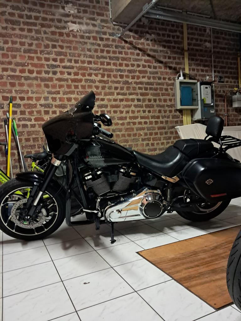 Sportglide, Motoren, Motoren | Harley-Davidson, 2 cilinders, Sportuitlaat, Particulier, 1800 cc