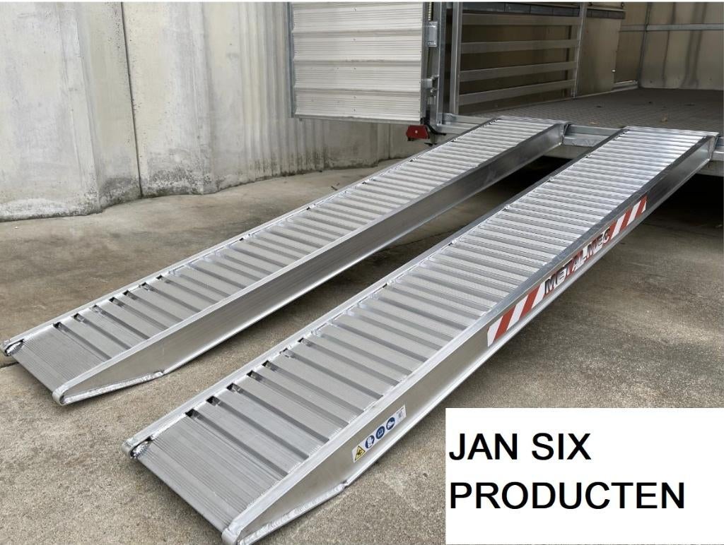 Alu. oprijplaten 3500 x 460 cap 8430 kg / paar type 160/35, Enlèvement, Neuf