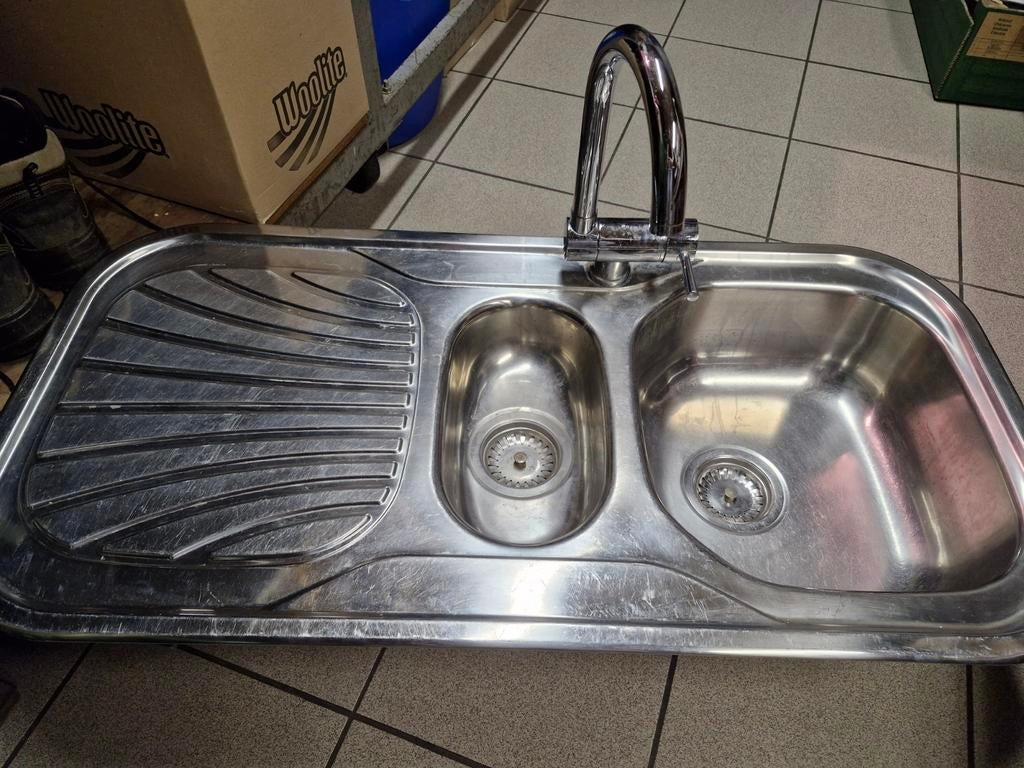 Pompbak met plooibare kraan, Doe-het-zelf en Bouw, Ophalen, Kraan