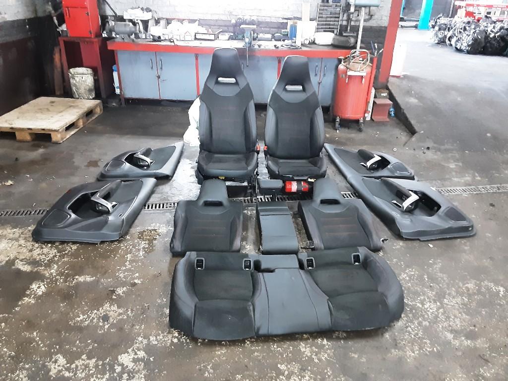 INTERIEUR COMPLET Mercedes-Benz A (177.0) (01-2018/12-2026), Autos : Pièces & Accessoires, Mercedes-Benz, Mevr. I. Hauben, Utilisé