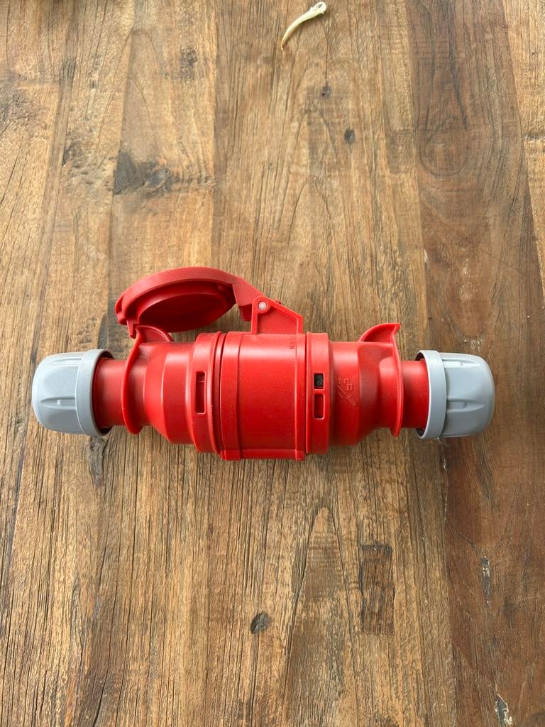 Prise et prise triphasée 16a, Bricolage & Construction, Enlèvement ou Envoi, Comme neuf, Prise de courant