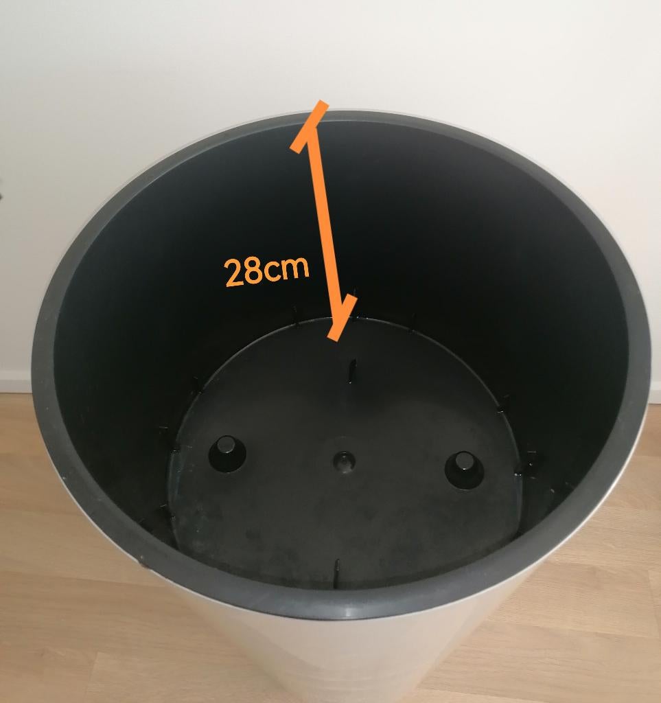 Pot des fleurs/plantes, 40 cm ou plus, 70 cm ou plus, Rond, Comme neuf