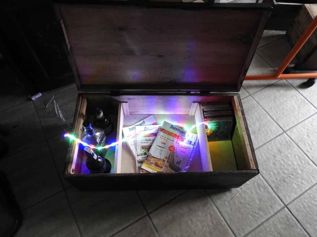 Coffre-Malle, Enlèvement, Comme neuf