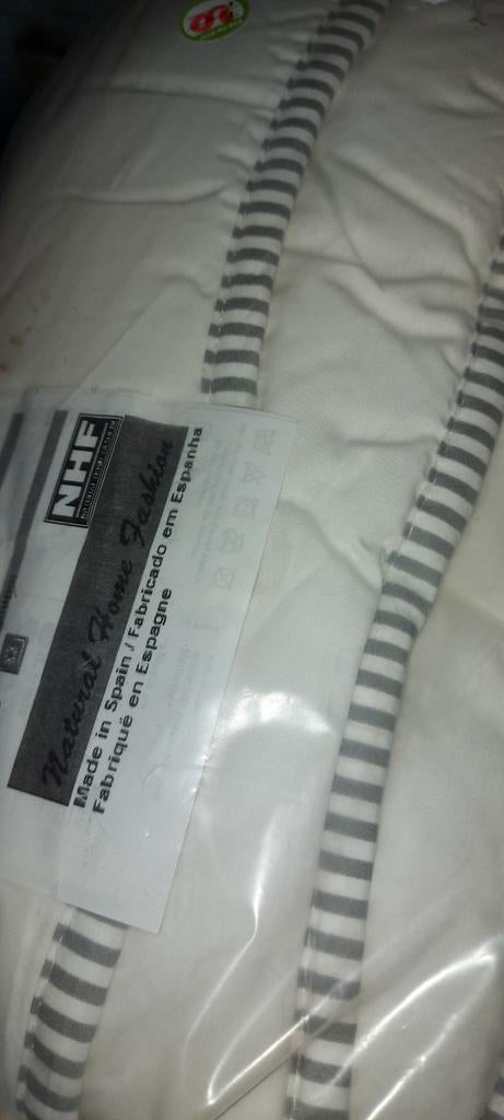 Couette 240 x 220, Enlèvement ou Envoi