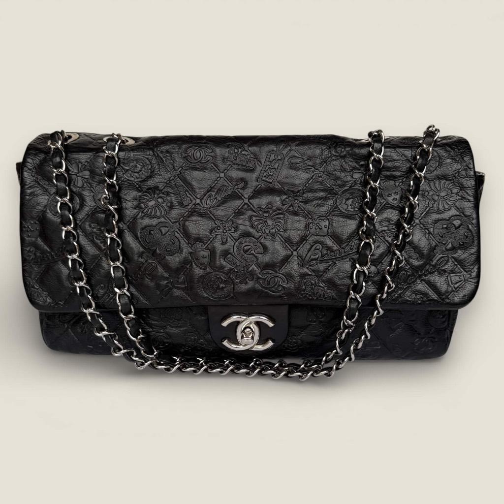 Chanel jumbo embossed calfskin lucky symbols, Handtassen en Accessoires, Tassen | Damestassen, Gebruikt, Handtas, Zwart, Ophalen of Verzenden