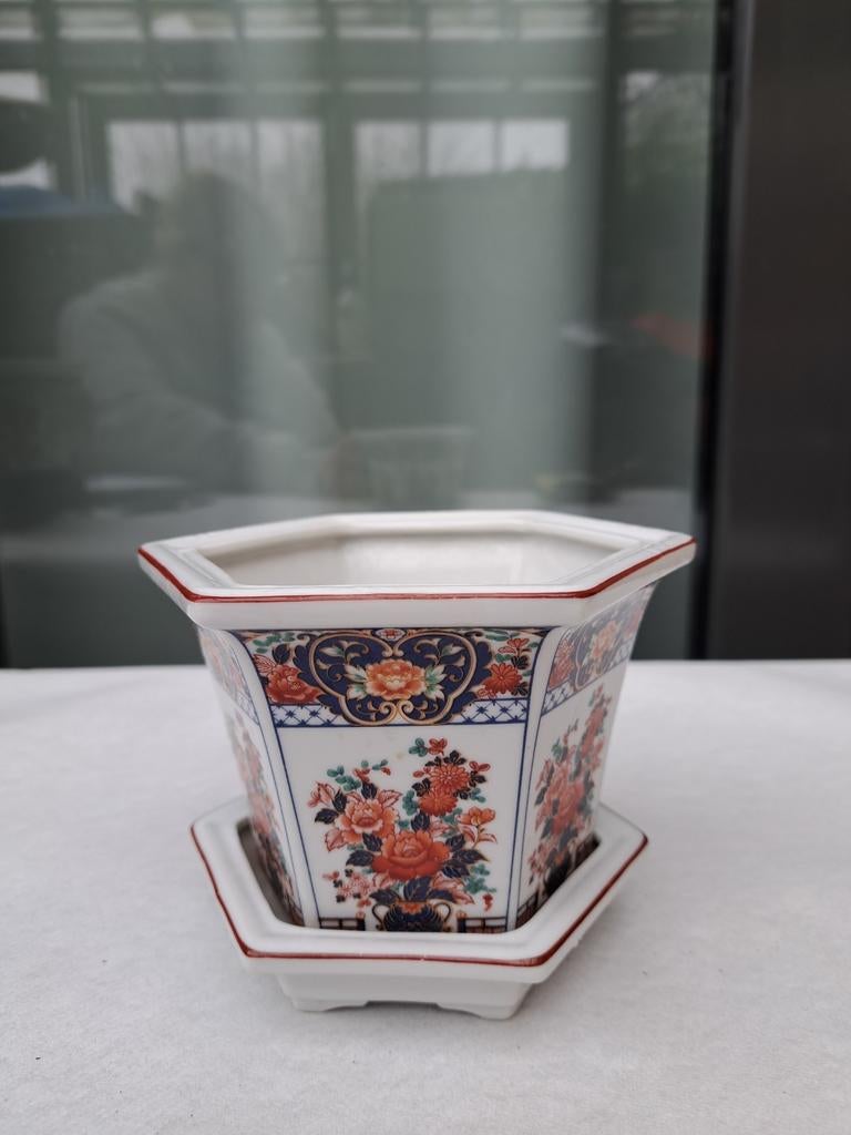 petit cache-pot Imari, Enlèvement