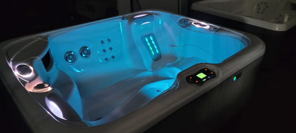 Hotspring triumph jacuzzi, Tuin en Terras, Ophalen of Verzenden, Zo goed als nieuw