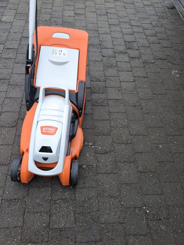 Stihl Rma 339 c body, Ophalen