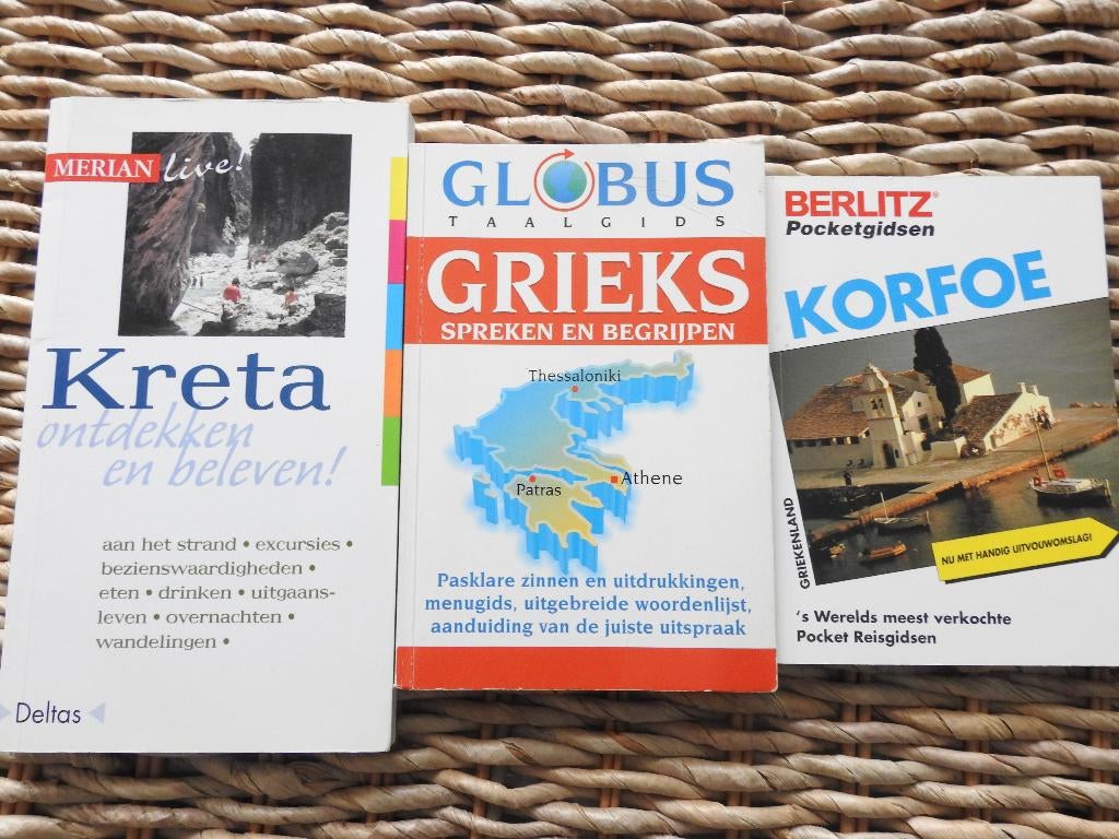 Kreta en Corfu, Boeken, Reisgidsen, Europa, Reisgids of -boek, Ophalen, Gelezen