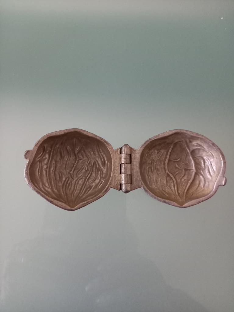 Moules à glaces, Enlèvement