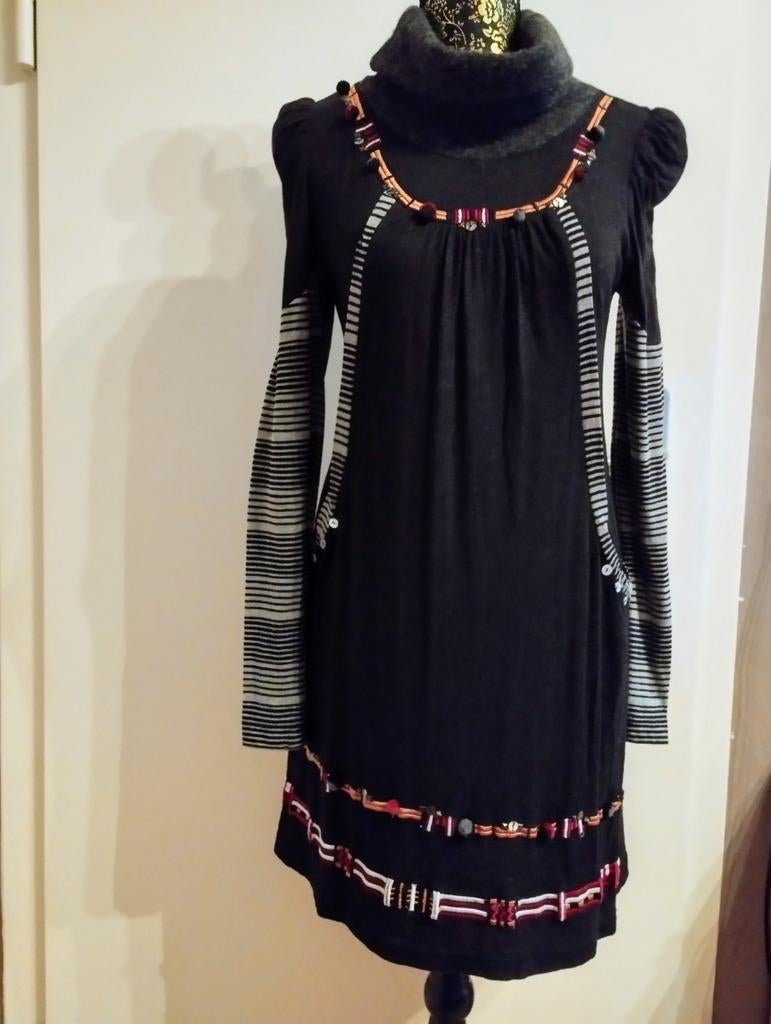 Robe RENÉ DERHY taille S, Ophalen, Zo goed als nieuw