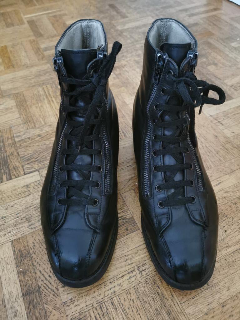 Boots paraboot, Gedragen, Zwart