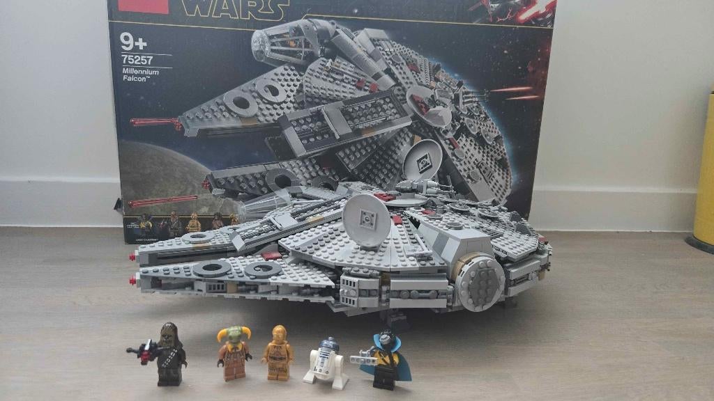 75257 LEGO Star Wars Millennium Falcon, Ophalen of Verzenden, Gebruikt, Complete set, Lego