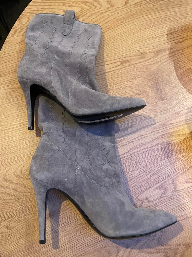 March 23 Rebecca laarzen maat 40, Vêtements | Femmes, Chaussures, Enlèvement, Comme neuf