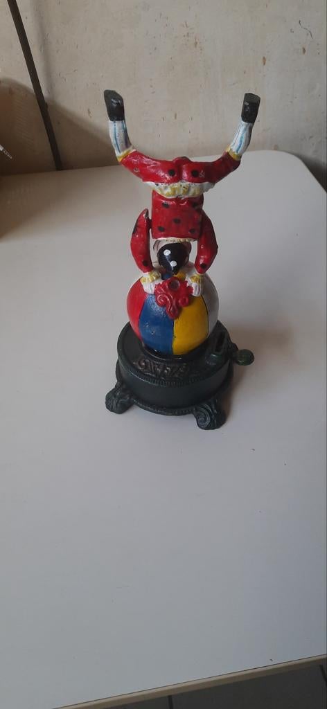 Antieke spaarpot, Ophalen