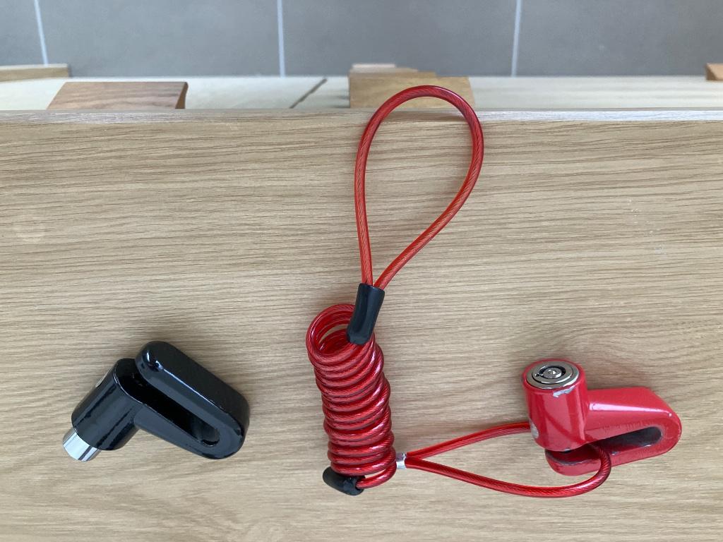 Remschijf slot, Motoren, Ophalen of Verzenden, Zo goed als nieuw