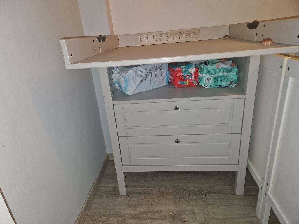 Table à langer/ Commode ikea, Enfants & Bébés, Chambre d'enfant | Commodes & Armoires, 90 à 105 cm, Enlèvement, Utilisé, 75 à 100 cm