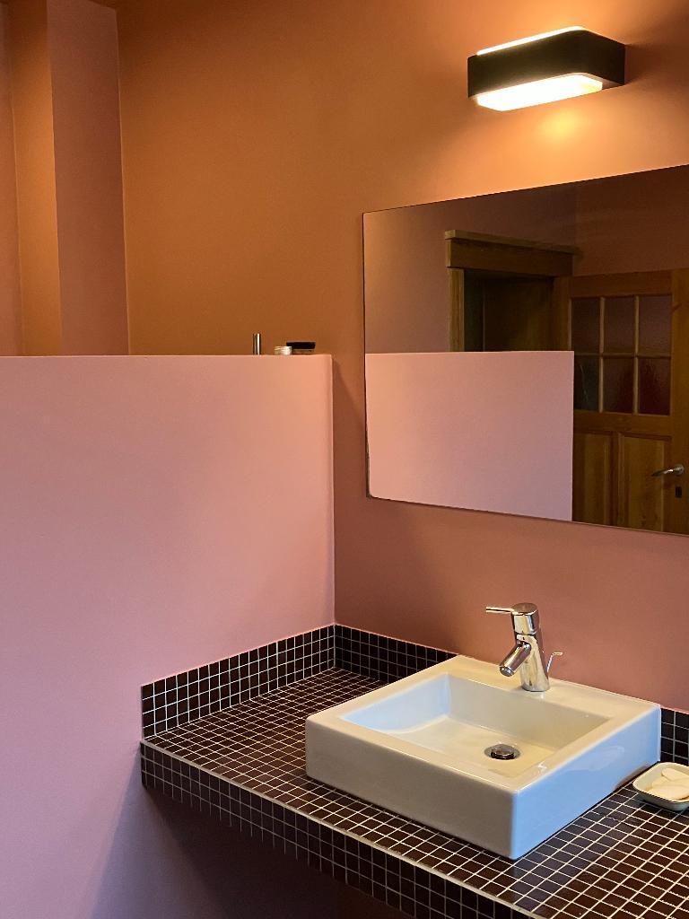 Overschot SIKKENS verf (oud roze), Doe-het-zelf en Bouw, Verf, Beits en Lak, Zo goed als nieuw, Verf, 5 tot 10 liter, Roze, Ophalen