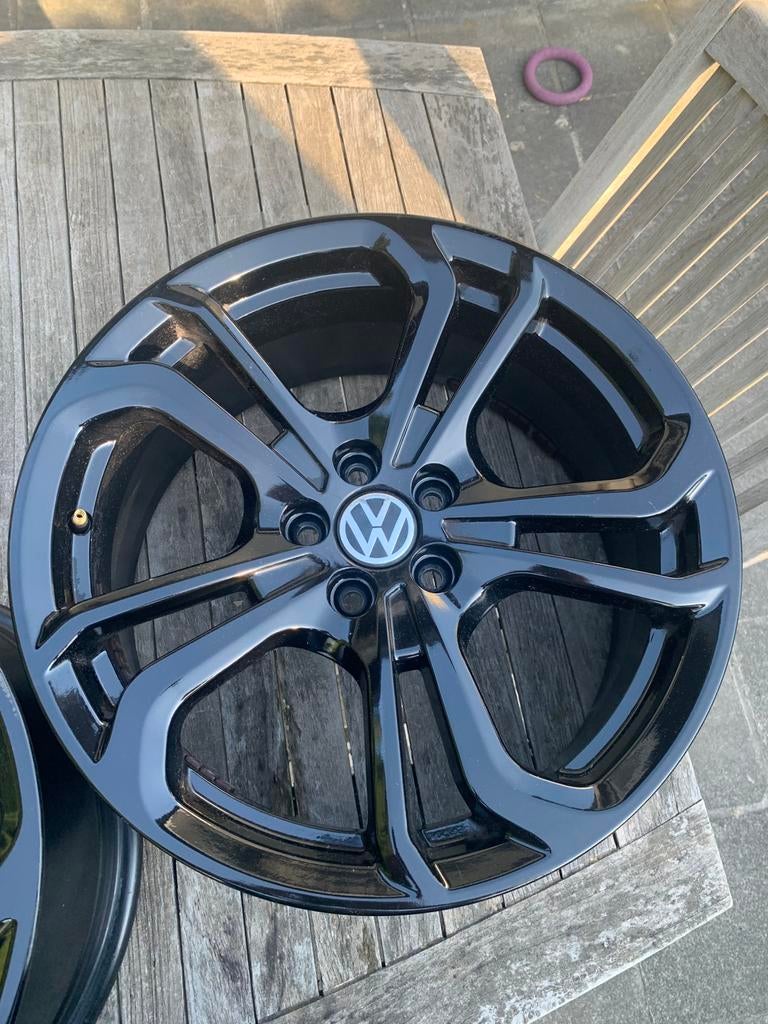 2 jantes VW noir 7,5 x 17, Autos : Pièces & Accessoires, Pneus & Jantes, Enlèvement, Utilisé, Jante(s)
