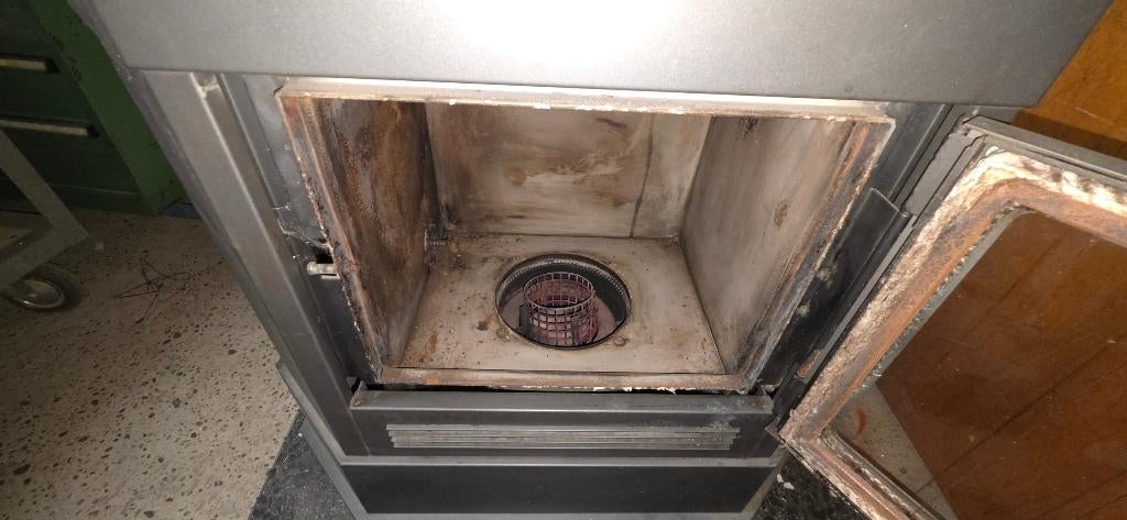 Mazout kachel, Ophalen, Gebruikt, Vrijstaand, Overige soorten