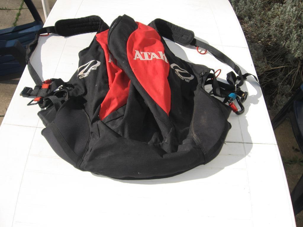 Sellette parapente Ozone Atak, Enlèvement, Comme neuf