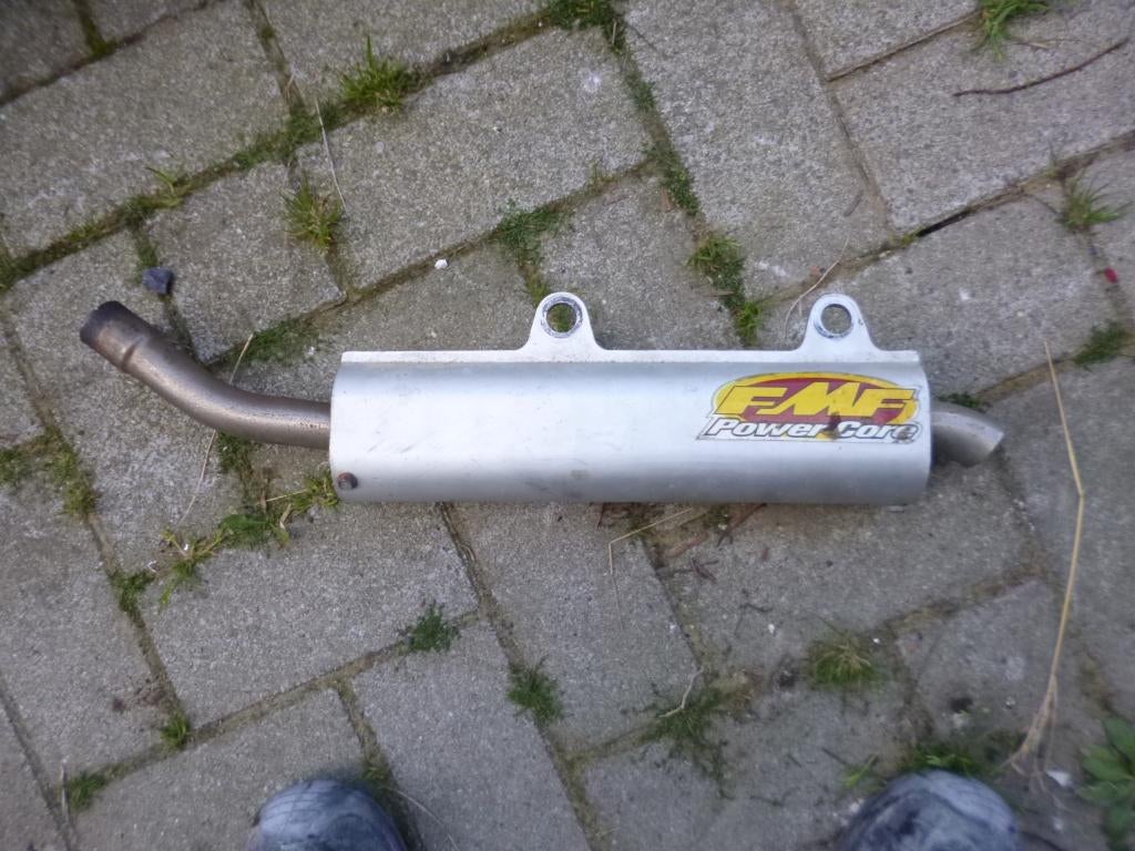 silencieux ovale de moto, bon état,lire svp, Motos, Enlèvement, Utilisé