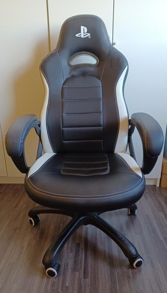 Playstation Nacon gamestoel verstelbaar in goede staat, Enlèvement, Chaise de bureau de gaming, Utilisé, Chaise de bureau
