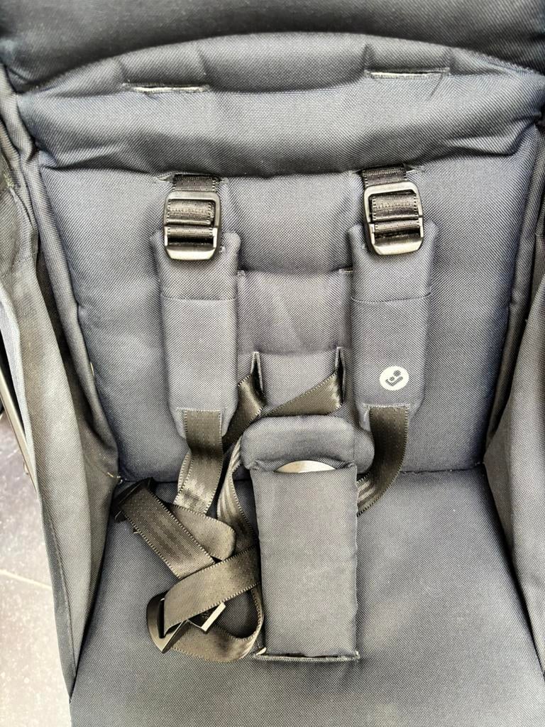 Maxi cosi buggy lara 2, Enfants & Bébés, Buggys, Enlèvement, Utilisé, Maxi-Cosi