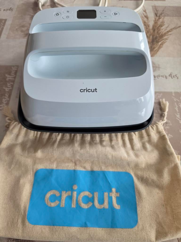 Presse à chaud Cricut, Enlèvement ou Envoi, Comme neuf
