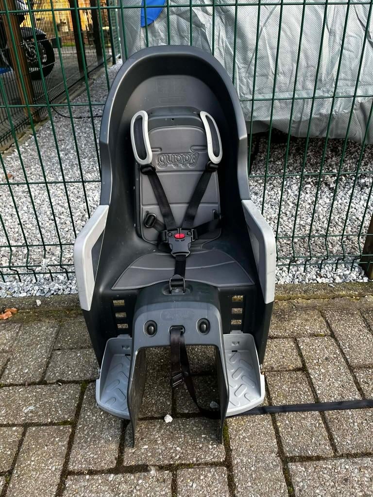 Siège de vélo arrière, 15 à 25 kg, Enlèvement, Utilisé, Polisport