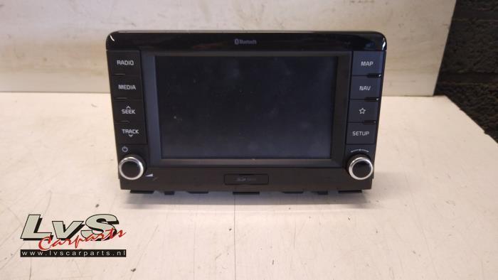 Système navigation d'un Kia Stonic, Kia, -, 3 mois de garantie, Utilisé