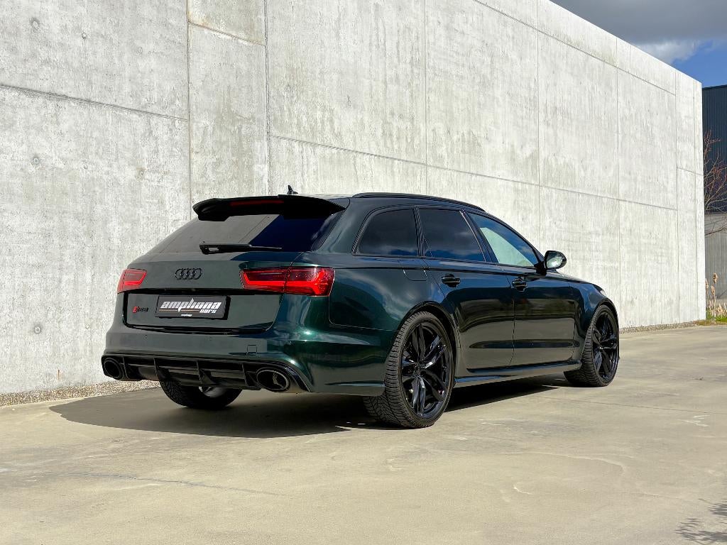 Audi RS6 Performance  Brutal force wrapped in british green, Auto's, Audi, Automaat, Leder, Bedrijf, Break