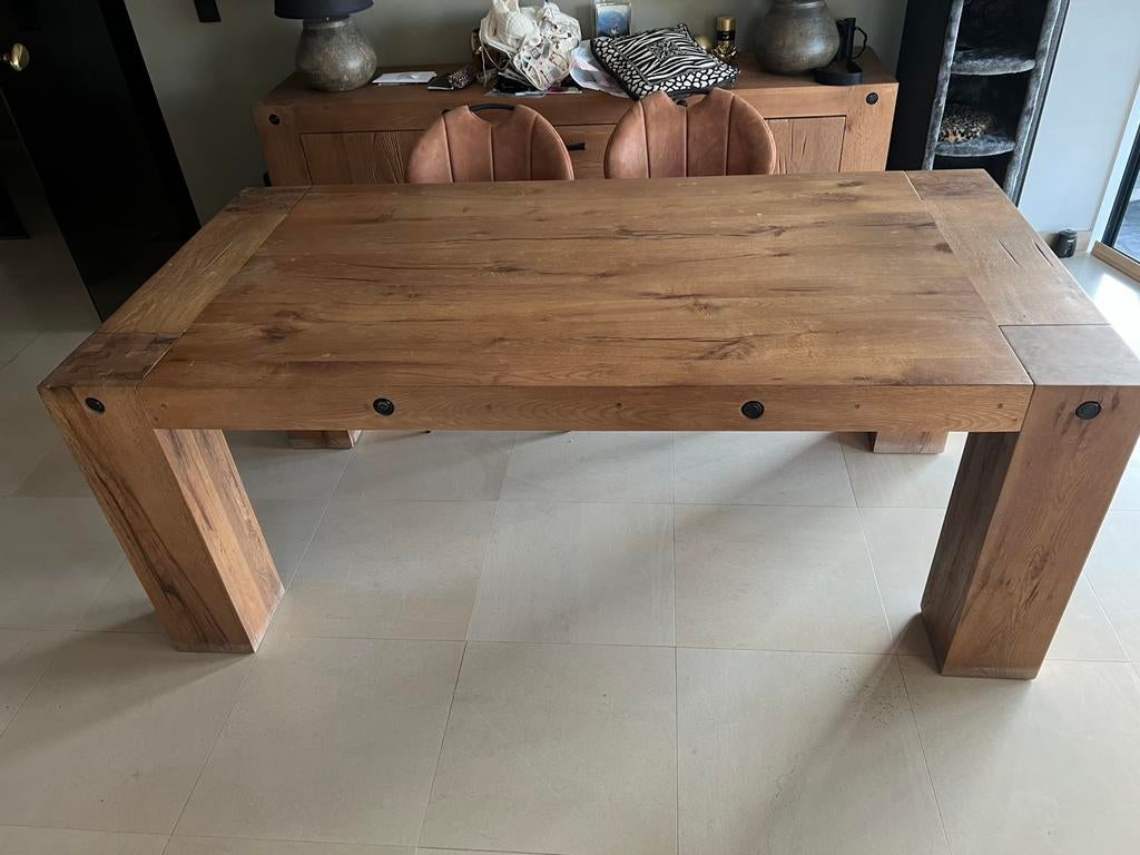 volle eikenhouten tafel, Ophalen, Zo goed als nieuw
