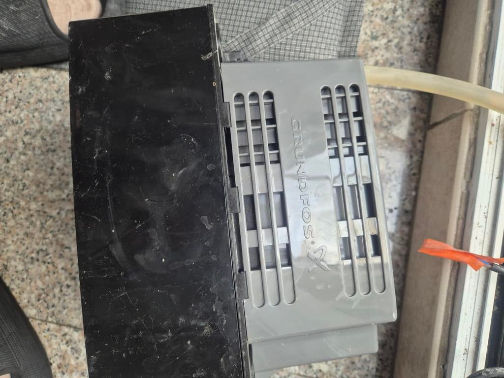 Fabricant de chaudières à condensation VCW 286/5-3 (E-BE) R6, Bricolage & Construction, Enlèvement