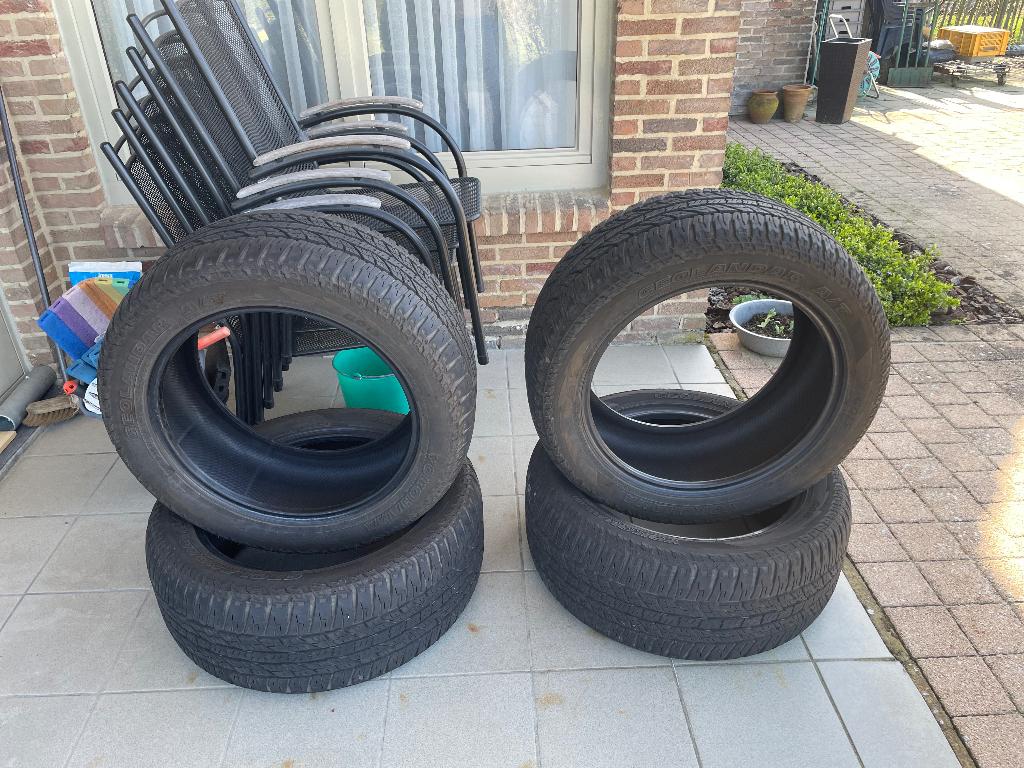 YOKOHAMA All Terrain banden te koop, Auto-onderdelen, Ophalen, Gebruikt, 275 mm, All Season