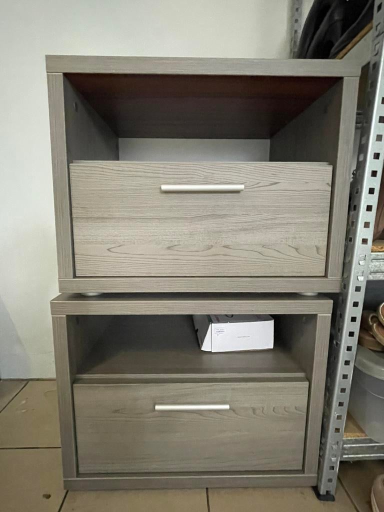 2 tables de chevet, Enlèvement, Utilisé, 45 à 65 cm, Moins de 55 cm