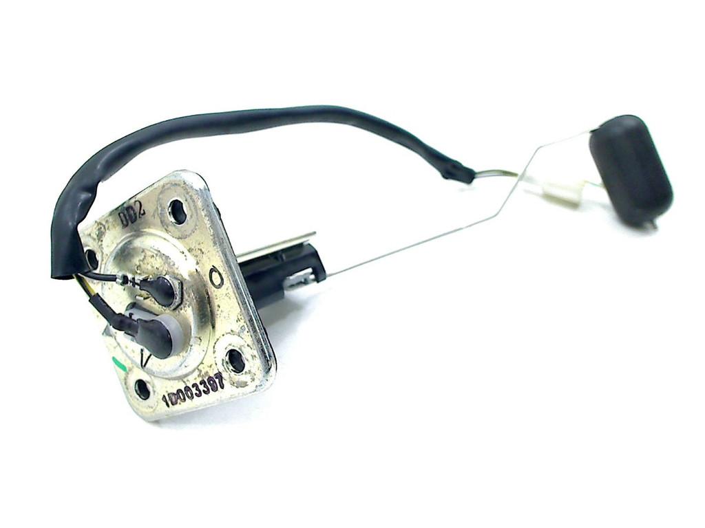 BENZINE METER SR COMPACT GT200 E5 (RP8MD) (1D003397), Dhr. S. di Majo, Gebruikt, Info@cama-motorparts.nl, P.J. Troelstraweg 8 8
3144 CX  MAASSLUIS, NL