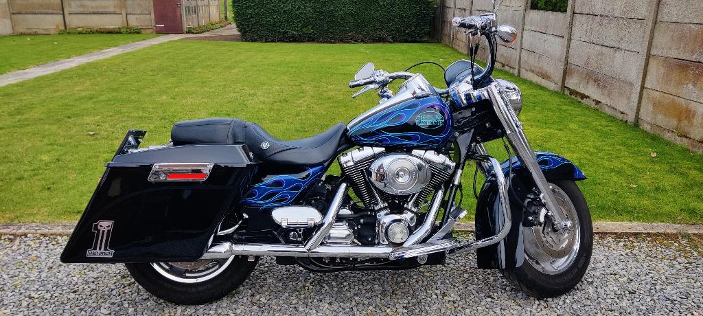 Harley Davidson Road King Custom 2006 - 30.400 km, 2 cilinders, Particulier, 1450 cc, Toermotor