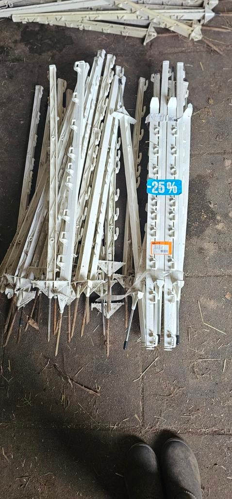 Prikpalen, Bricolage & Construction, Quincaillerie & Fixations, Enlèvement