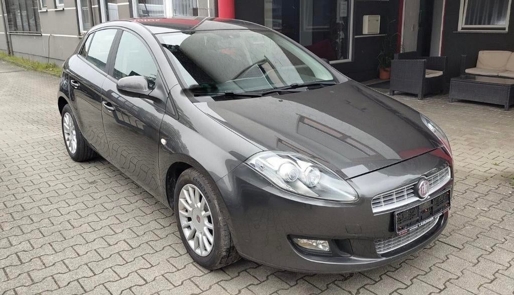 Fiat Bravo 1.4 essence homologuée à vendre, Autos, Euro 5, Achat, Carnet d'entretien, 5 portes