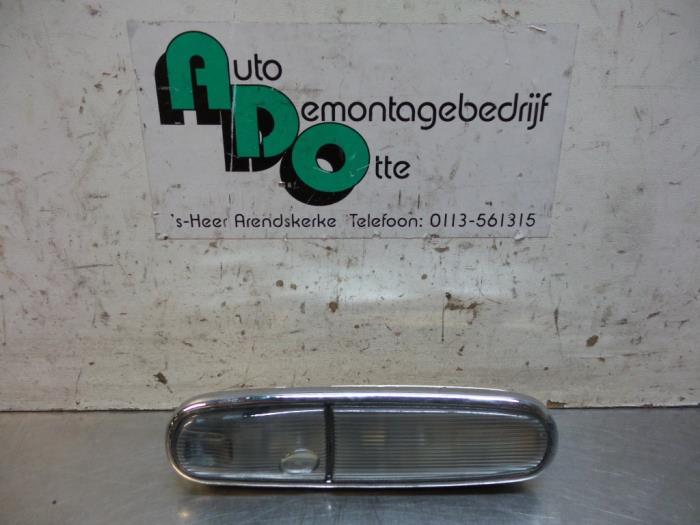 Eclairage intérieur arrière d'un Jaguar XJ, -, Utilisé, Jaguar, -