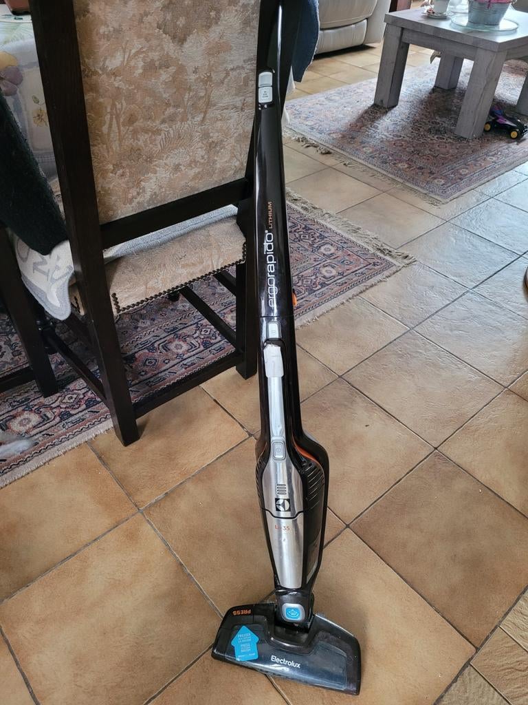 Aspirateur sans fil, Electroménager, Enlèvement, Aspirateur