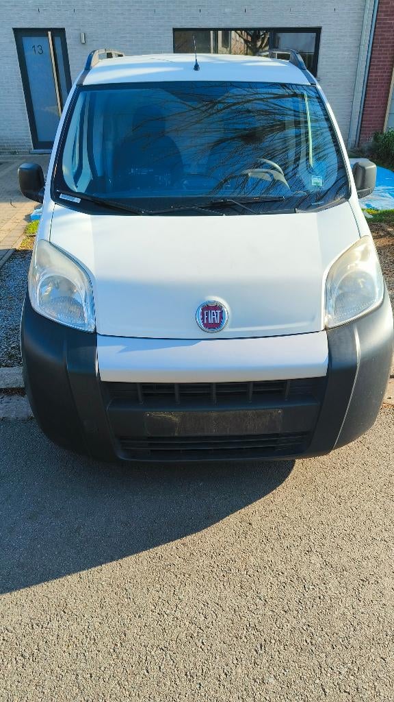 Fiat Fiorino benzine 1.3 lichte vracht 75.500km, Auto's, Fiat, 1360 cc, Wit, Grijs, Particulier