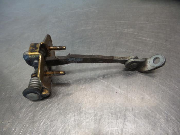 Deurvanger 4Deurs rechts-achter van een Peugeot 307, Gebruikt, -, -, Ophalen of Verzenden