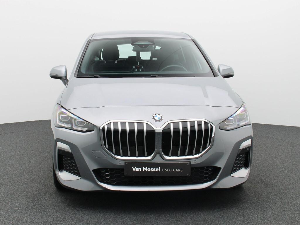 BMW 218I ACTIVE TOURER M-SPORT | NAVI | PDC | LED, Auto's, Zwart, https://public.car-pass.be/vhr/f3351807-a99d-4190-8dc7-7622c289faa6