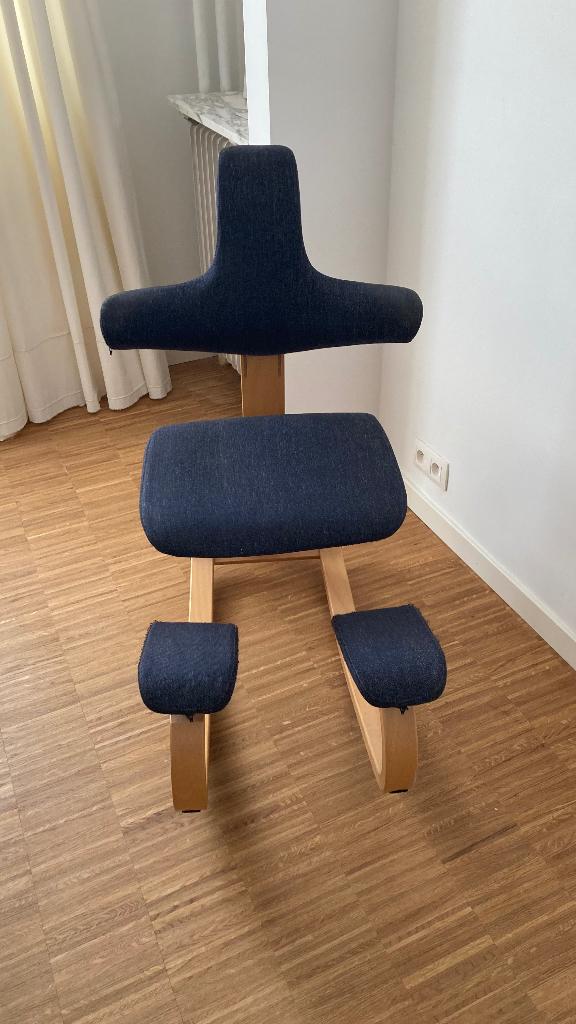 Varier/Stokke Thatsit ergonomische stoel, Huis en Inrichting, Stoelen, Ophalen, Blauw