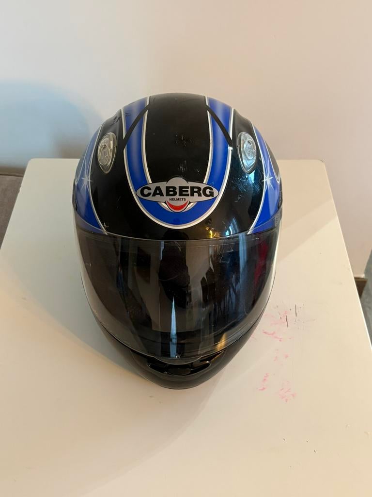 Motor helm, Motoren, Ophalen